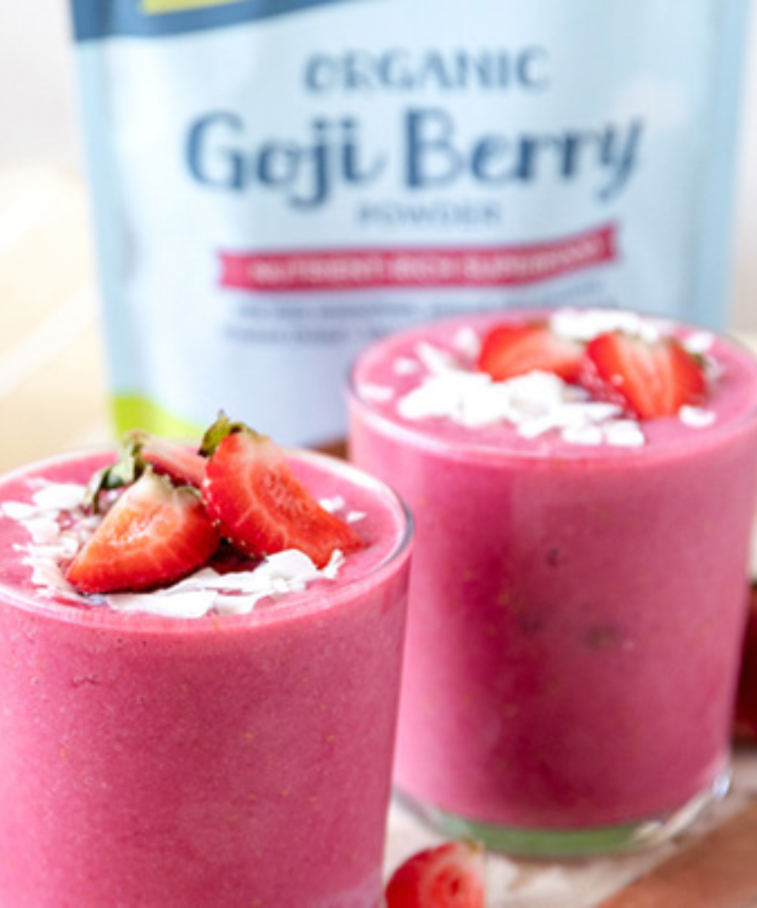 Strawberry Goji Smoothie